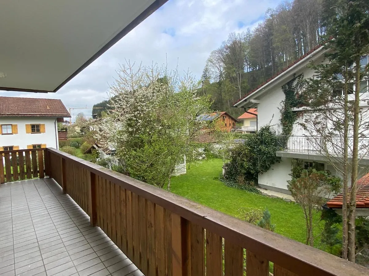 Modern Eingerichtete Wohnung Mit 2 Schlafzimmern Bergen  Apartment